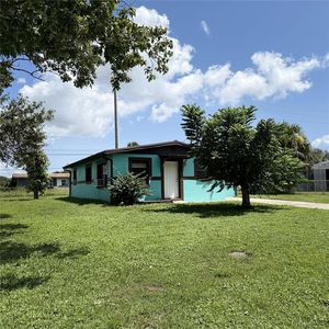 2884 TROPIC RD