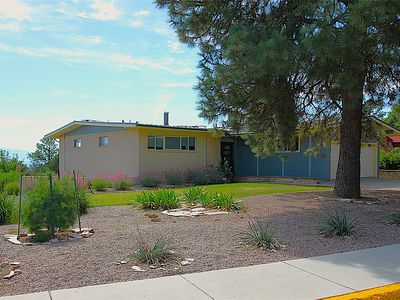 200 Camino Encantado