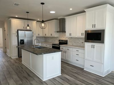 34815 Silver King Dr #805