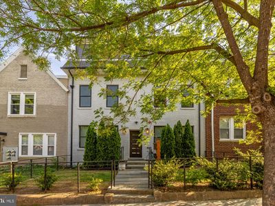 1120 Penn St NE APT 2