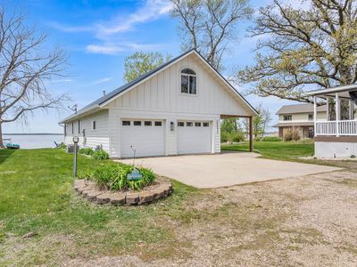 25493 Pasture Lake Dr
