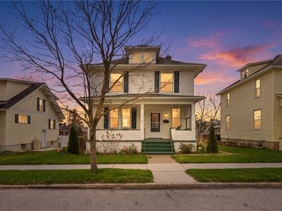 341 W Catherine St