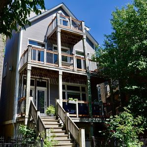 3405 N Seminary Ave