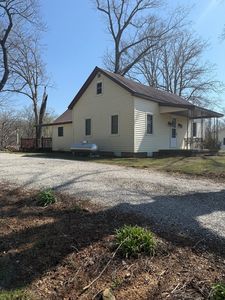 Property at 1140 Race Track Rd, Centralia, IL