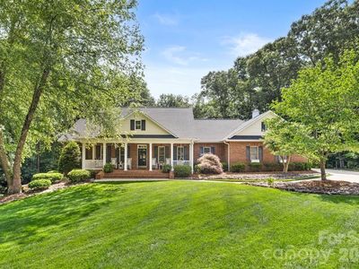 707 Luther Dr