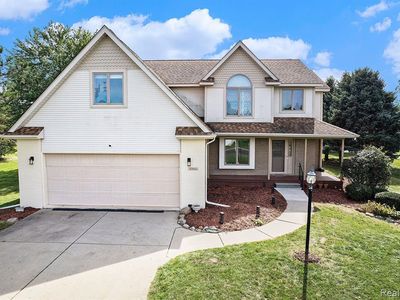 2382 Flagstone Dr
