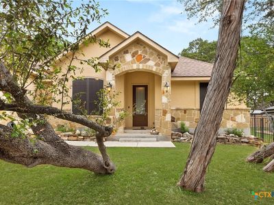 820 Mission Hills Dr