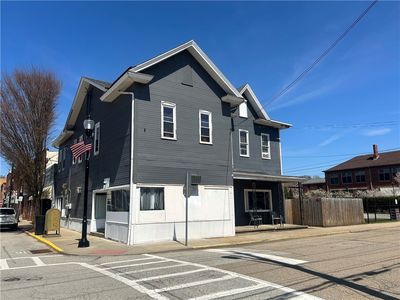 403 E 2nd Ave