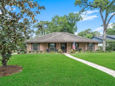 10710 Idlebrook Dr