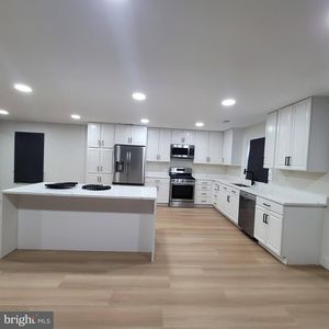 7011 Old Chapel Dr