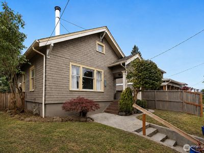 119 N 83rd Street