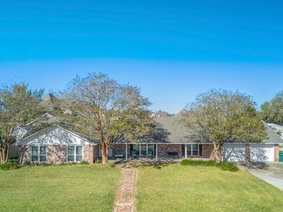 2521 Saint Joseph St