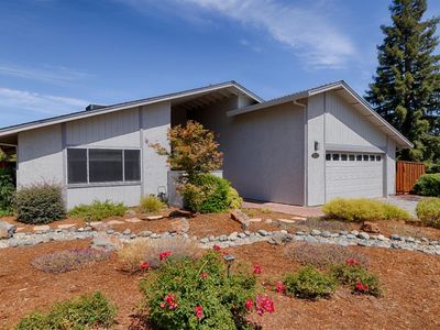 5923 Shadow Oak Dr