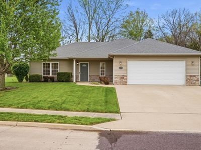 5290 N Burning Bush Rd