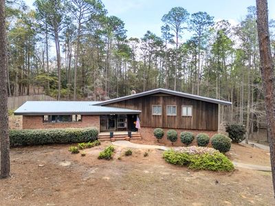 305 Blue Pine Dr