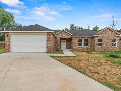 232 E Abbot Ln