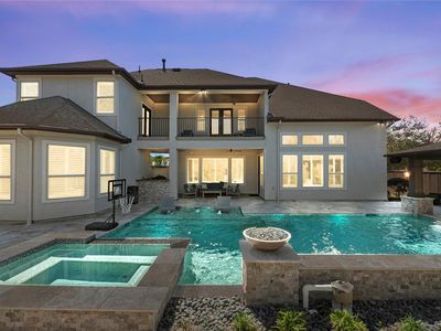 26 Aviano Cir