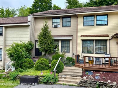 16 Hunts Ct
