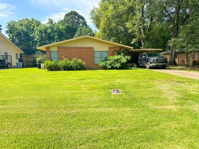 877 Willow Dr