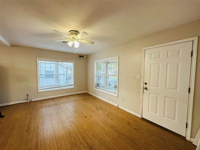 107 N Dwight Ave