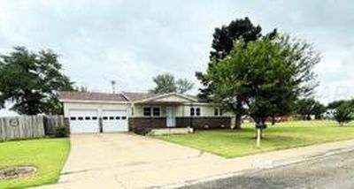 113 Broadmoor St
