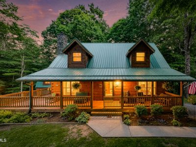 104 Crestwood Dr