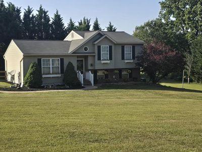 4292 Bark Hill Rd