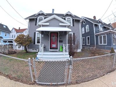 27 Woolsey Street