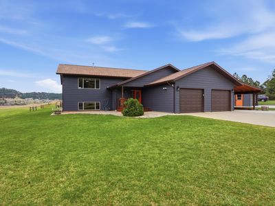 21046 Torrey Pines Ct