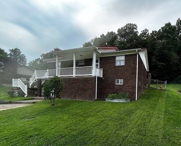 137 Wall St