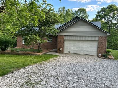 584 Schultz Ln