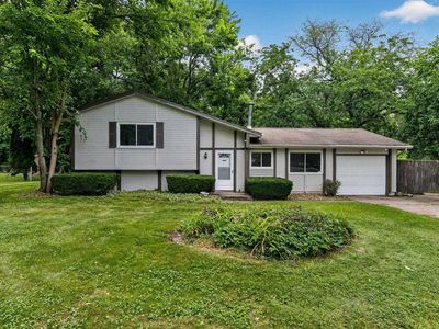 24403 Rolling Oak Dr