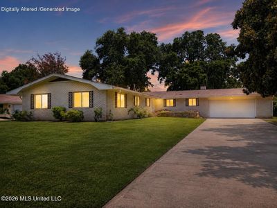 2421 Regency Dr