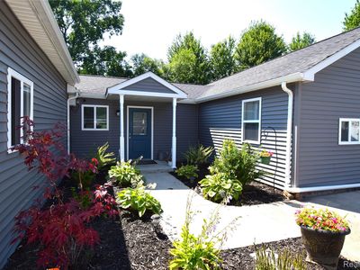1401 Belle River Rd