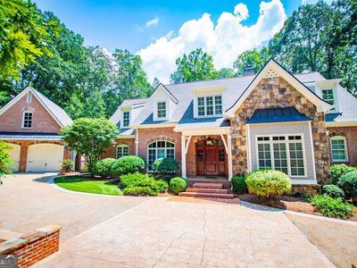 124 Greystone Dr