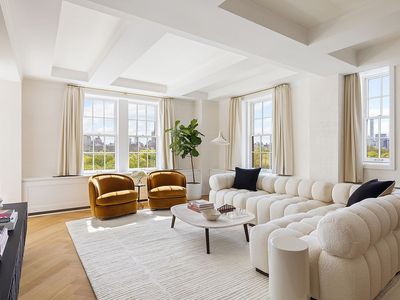 360 Central Park W APT 11C