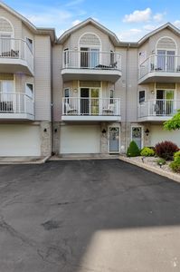 Property at 1704 Castleview Ct, Gladwin, MI