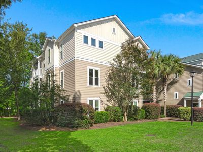 2021 Egret Crest Ln