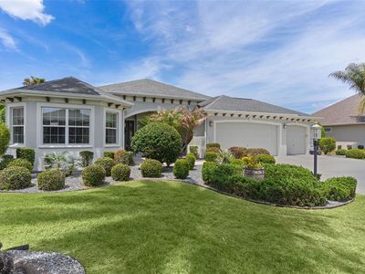 2254 Isleworth Cir