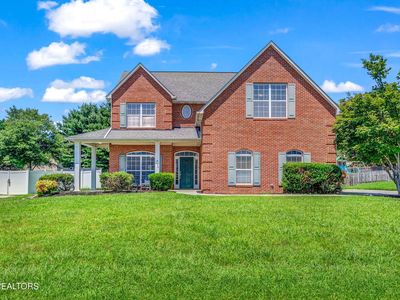 5021 Magic Lantern Dr