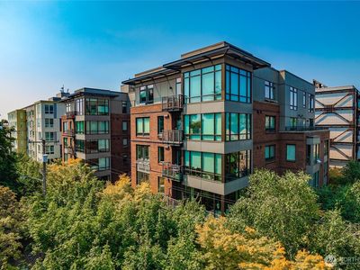 4547 8th Avenue NE #504