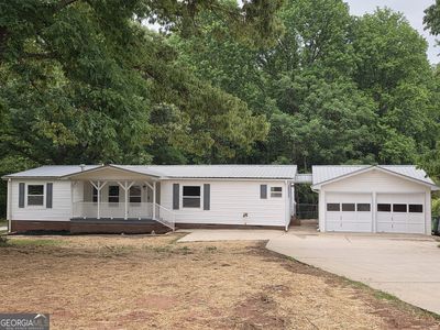 Property at 47 Forest Lake Rd, Pendergrass, GA