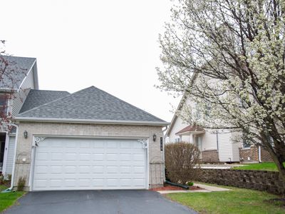 Property at 1108 Viewpoint Dr, Lake In The Hills, IL