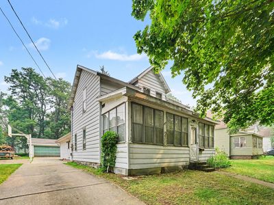 236 Cora St