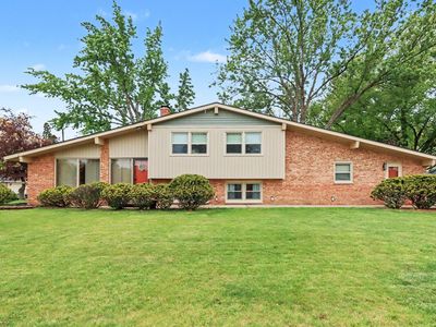803 Woodheath Ave