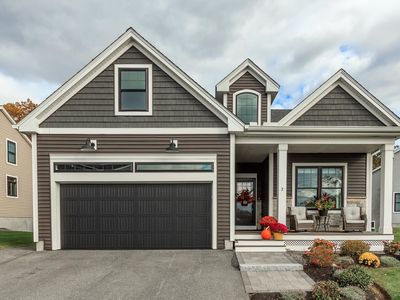 Property at 2 Del Ray Drive, Windham, NH