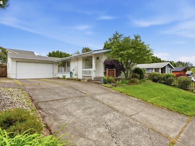 1494 SE Maple Loop