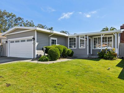 2411 Maywood Dr
