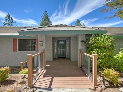 Property at 18135 Quail Mountain Ct, Applegate, CA