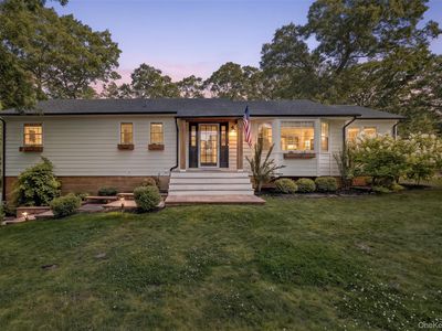 3 Russell Drive